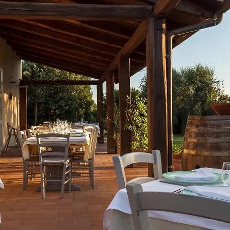 לינה וארוחת בוקר Antica Pinciana Agriturismo *