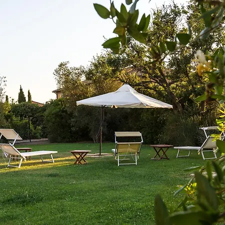 לינה וארוחת בוקר Antica Pinciana Agriturismo קפאלביו